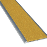 Aluminium stair nosing silicon carbide insert